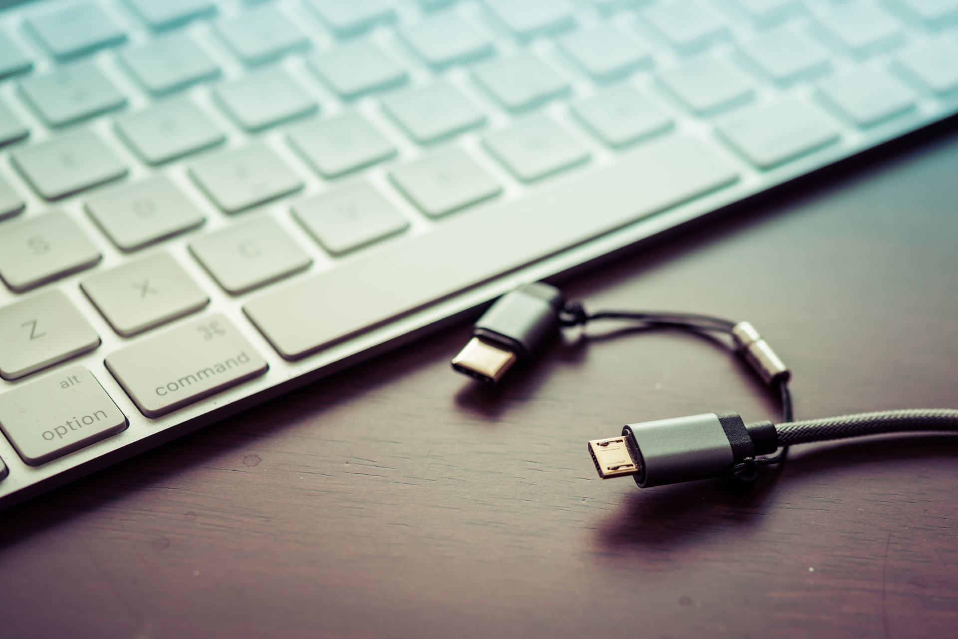 【基本のキ】USB規格の種類と違いを徹底解説！Type-Cって何がすごいの？