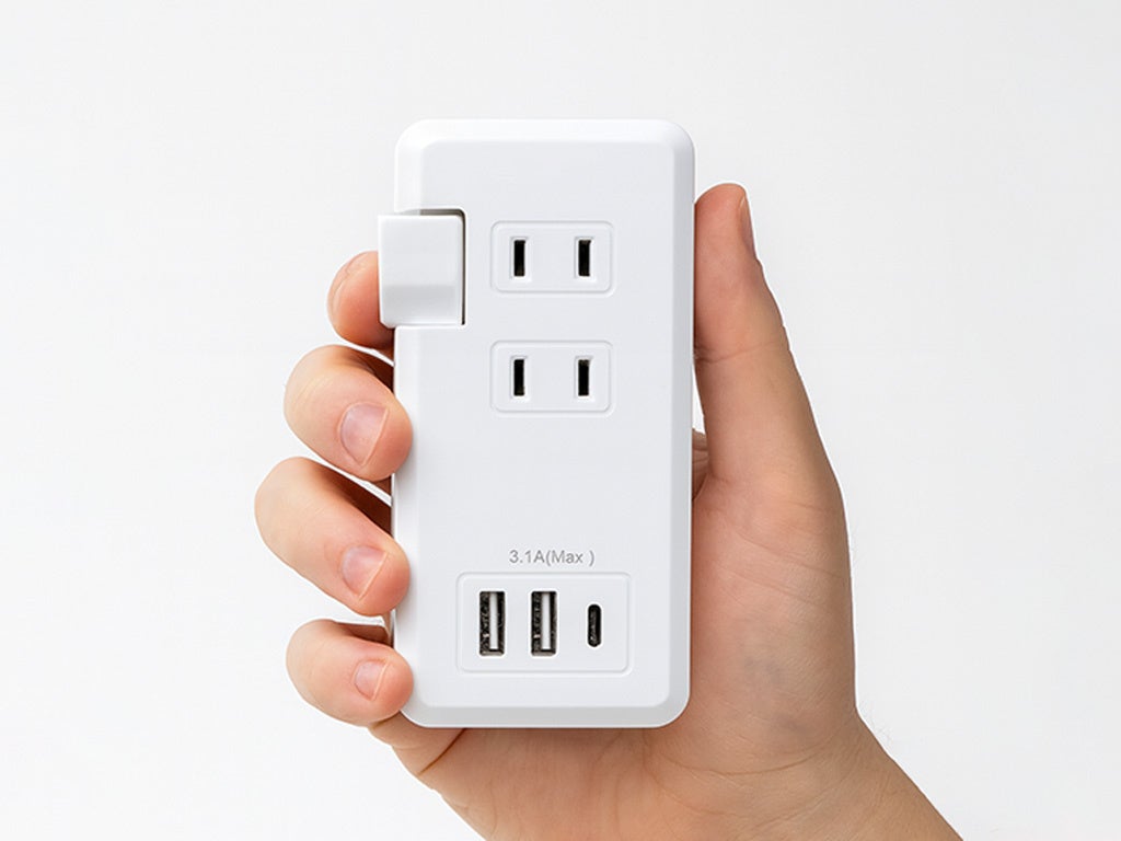 【新商品】コードを収納できて持ち運びに便利!「コード巻き取り式電源タップ」が磁気研究所より新発売!