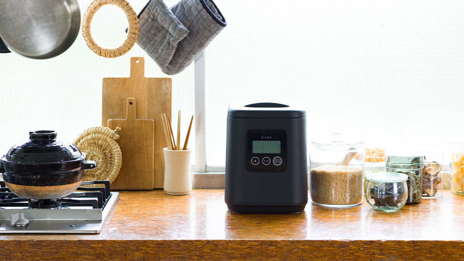 Viltrox、新シリーズ「EVO(エヴォ)」初のフルサイズ対応中望遠レンズ「Viltrox AF 85mm F2.0 EVO」新発売