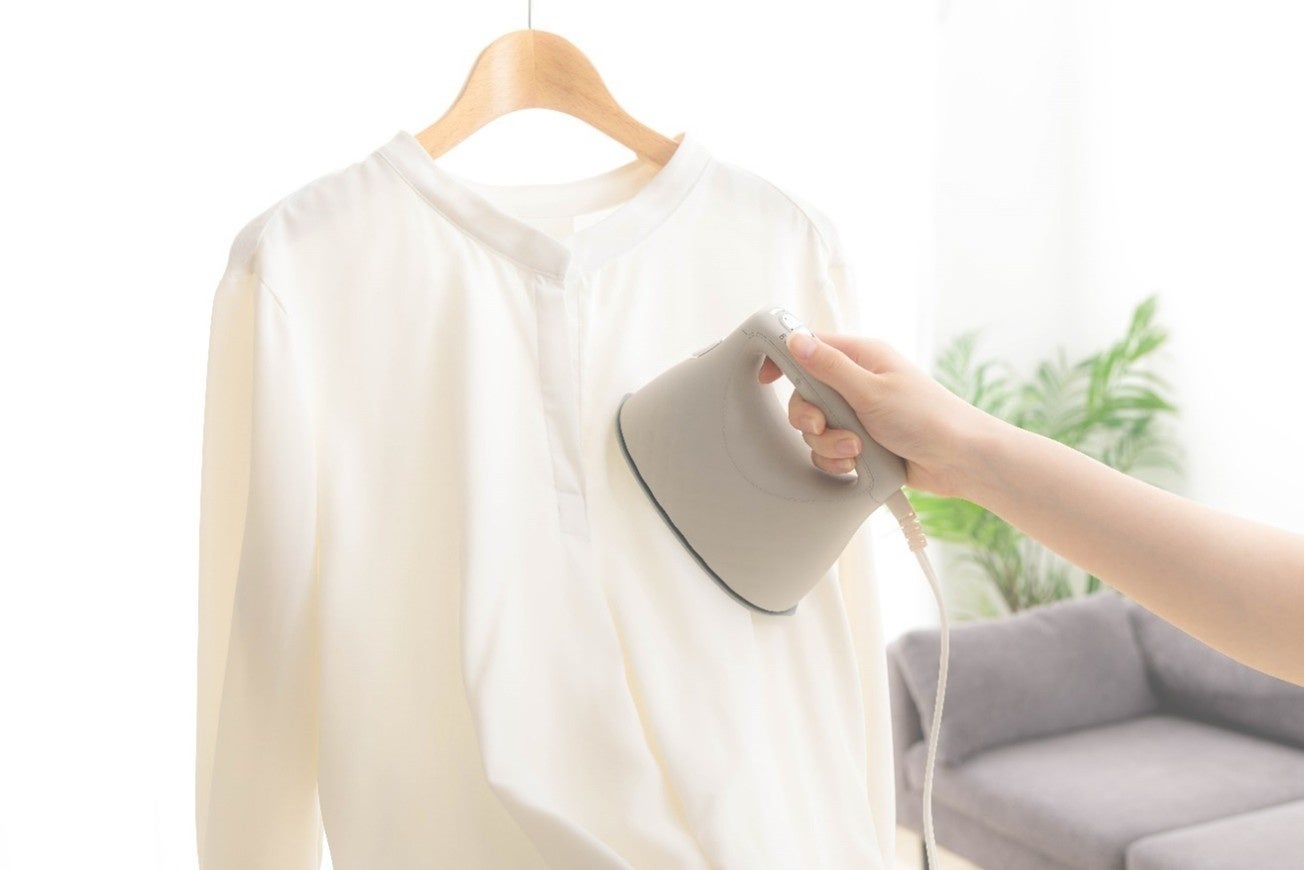 【Abitelax】 衣類スチーマーがお洒落カラーでリニューアル！