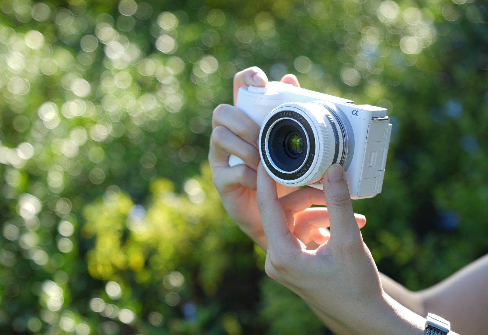 驚異的なディスプレイ性能で臨場感あふれる体験を「Xiaomi ゲーミングモニター G27i」「Xiaomi ゲーミングモニター G24i」を11月21日（金）より発売開始