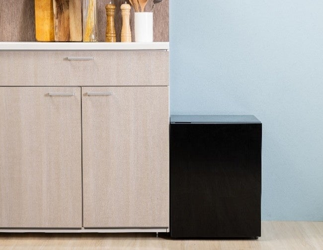 【Abitelax】“ちょうどいいサイズ”の41Ｌコンパクト冷凍庫 発売