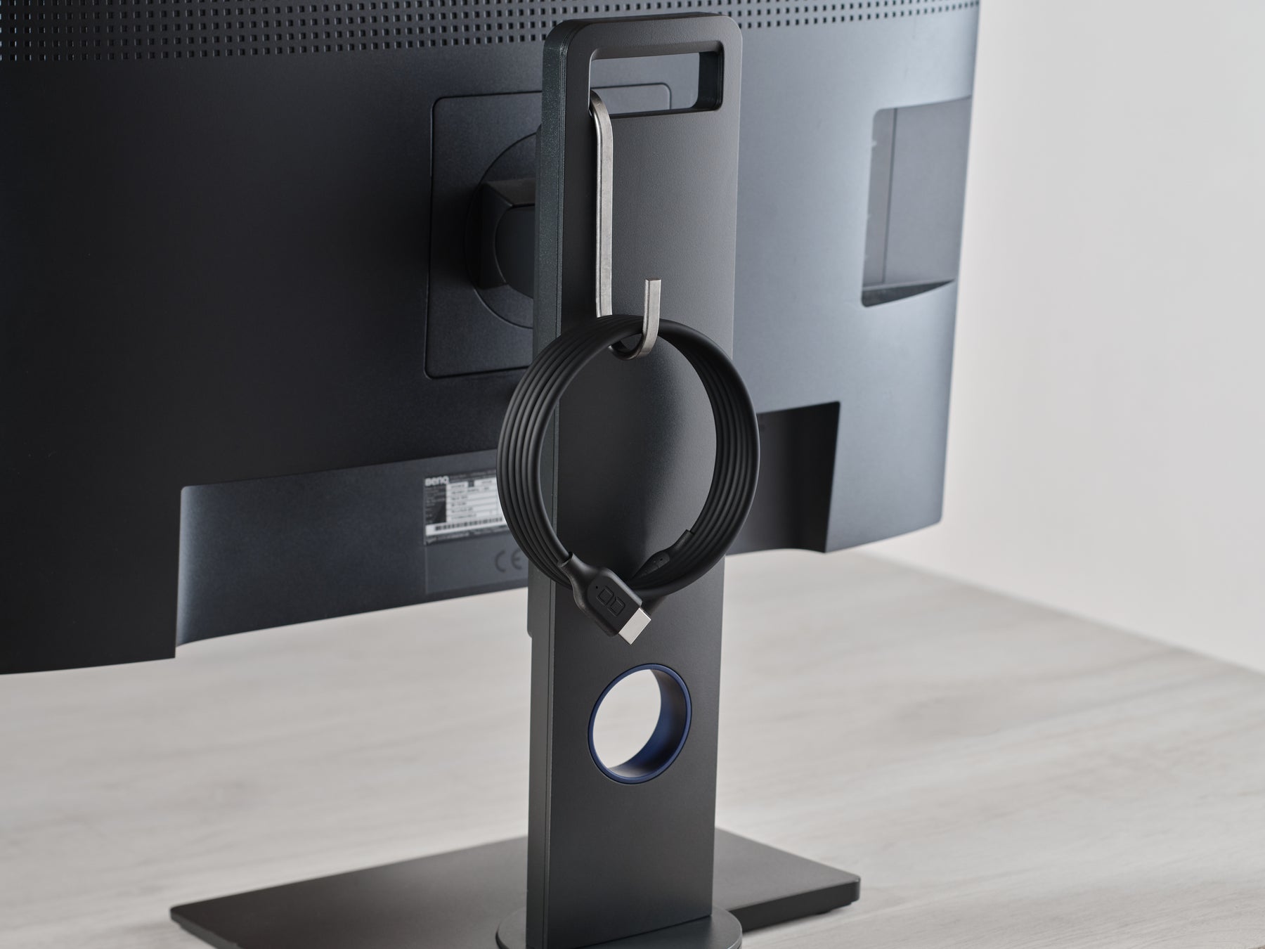 【株式会社CIO】新製品 自然と形が整う『スパイラルシリコンケーブル HDMI to HDMI 2m』を予約販売開始