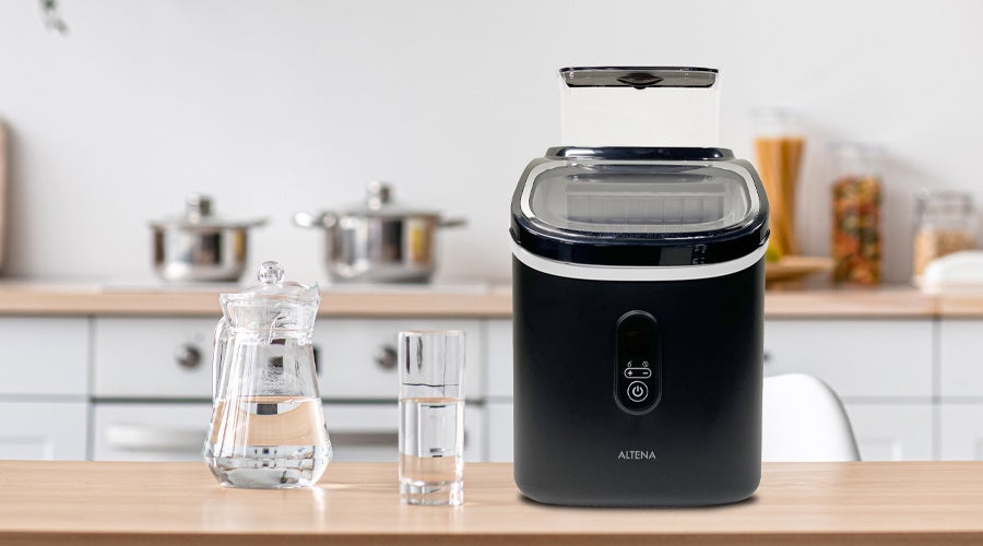 年末帰省シーズン間近、家族の思い出写真を残したい人は9割以上に。コロナ禍を経て“家族の絆”を記録することが重要だと感じる人も9割。【家族写真に関する意識調査】