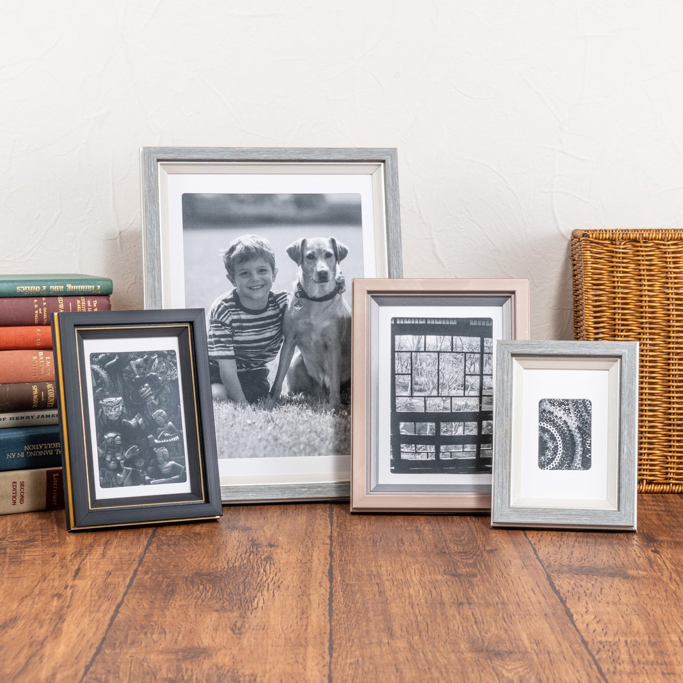 安定感あり自立するフォトフレーム「ソロフレーム」発売