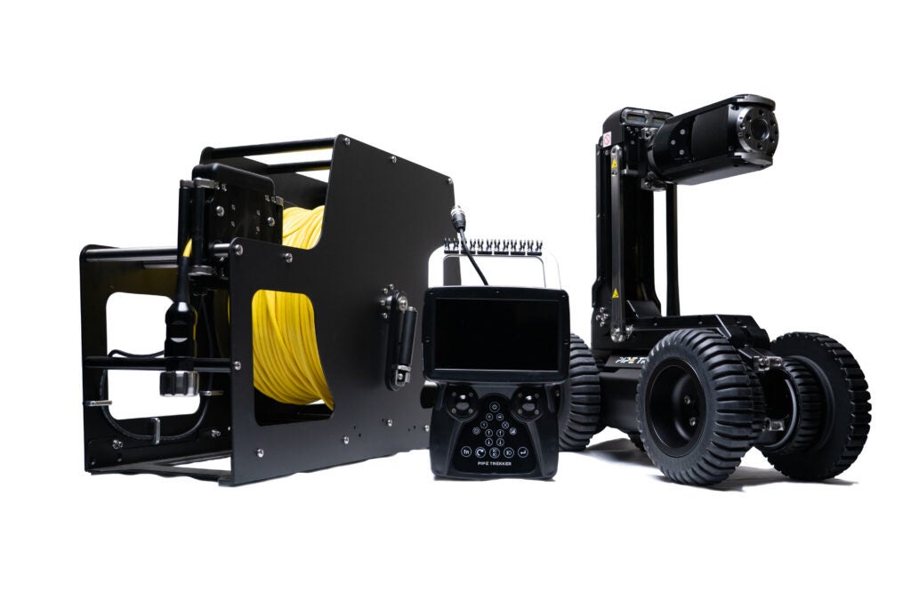 【12月25日無料体験会開催】カメラ車不要・少人数で始めるクローラーロボットの下水道点検