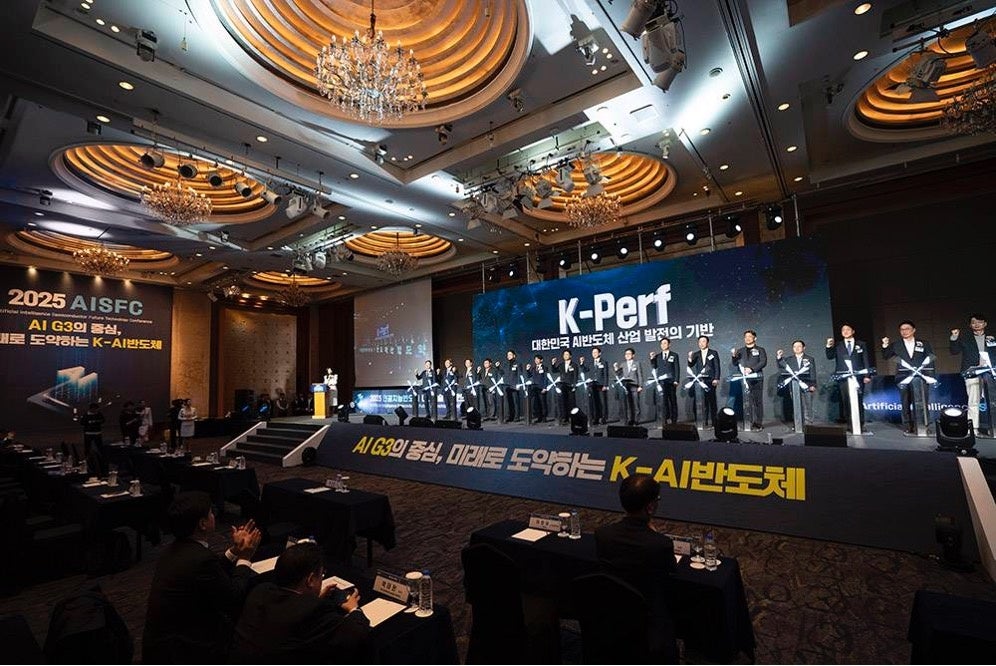 2026年は韓国産AI半導体飛躍の元年―「共同性能指標K-Perf、9.9兆ウォン予算で世界市場攻略」