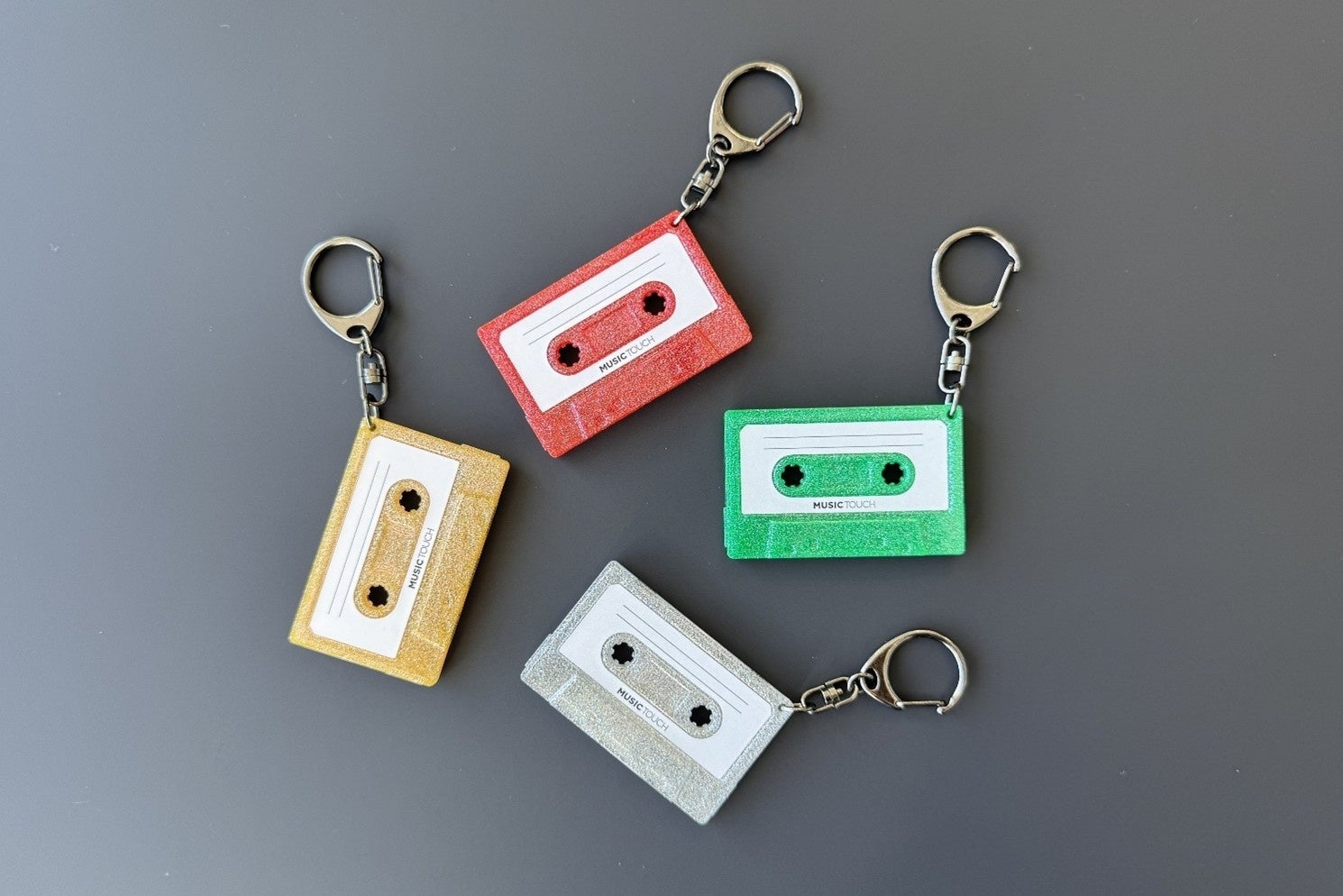 “お風呂上がりの3分ケア”がそのまま『おうちエステ』に。多機能ヘアケアアイテム「TOUCHBeauty（タッチビューティ）スカルプケア美髪ブラシ」で頭皮と髪をセルフケア【ライフオンプロダクツ株式会社】