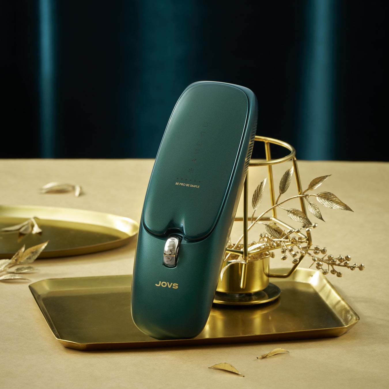 サロン級の美容を、あなたの手に。家庭用光美容器「DORA Scroll」日本上陸 ― 21.6Jの高出力×サファイヤ冷却で、速く、やさしく、美しく。2026年1月17日発売。