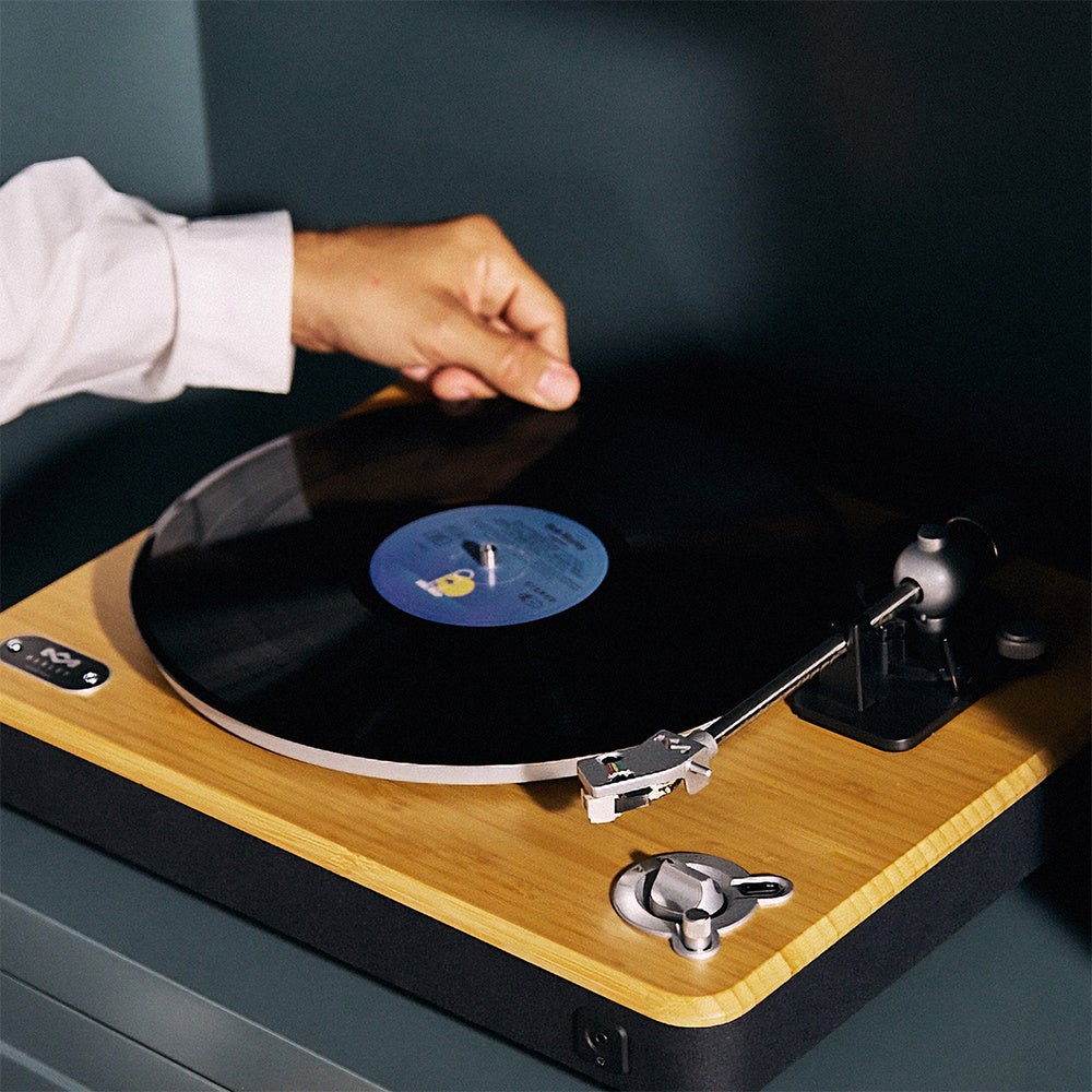 アナログレコードの豊かな音楽体験を、現代のライフスタイルへと導く――　” Stir It Up Wireless 2 “