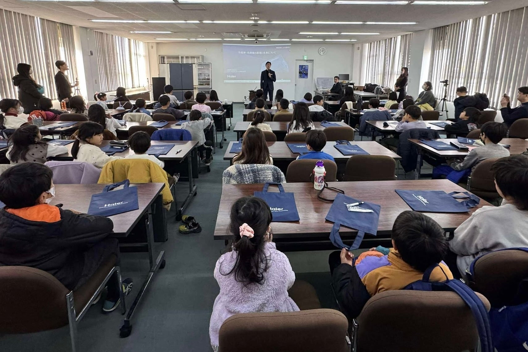 マクセルブランドのビューティーシリーズ「Angelique(アンジェリーク)」から　フェイス・ボディケアシェーバー ３製品を新発売