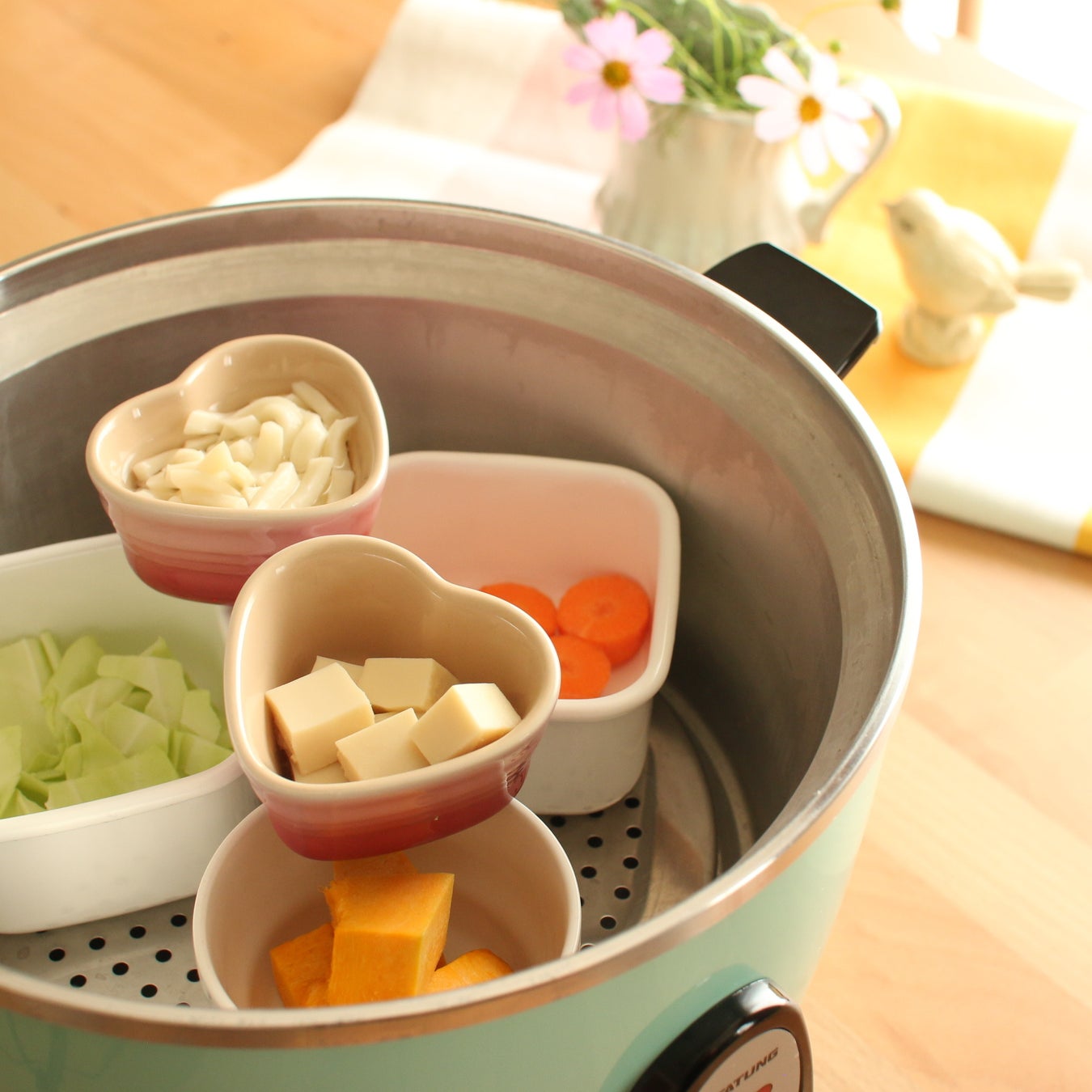 AWOL Vision、革新的な「Aetherion」シリーズの予約販売を開始 ― 世界最高クラスの鮮明さを誇る4K三色レーザー超短焦点プロジェクター、早期購入で最大2,300米ドル割引