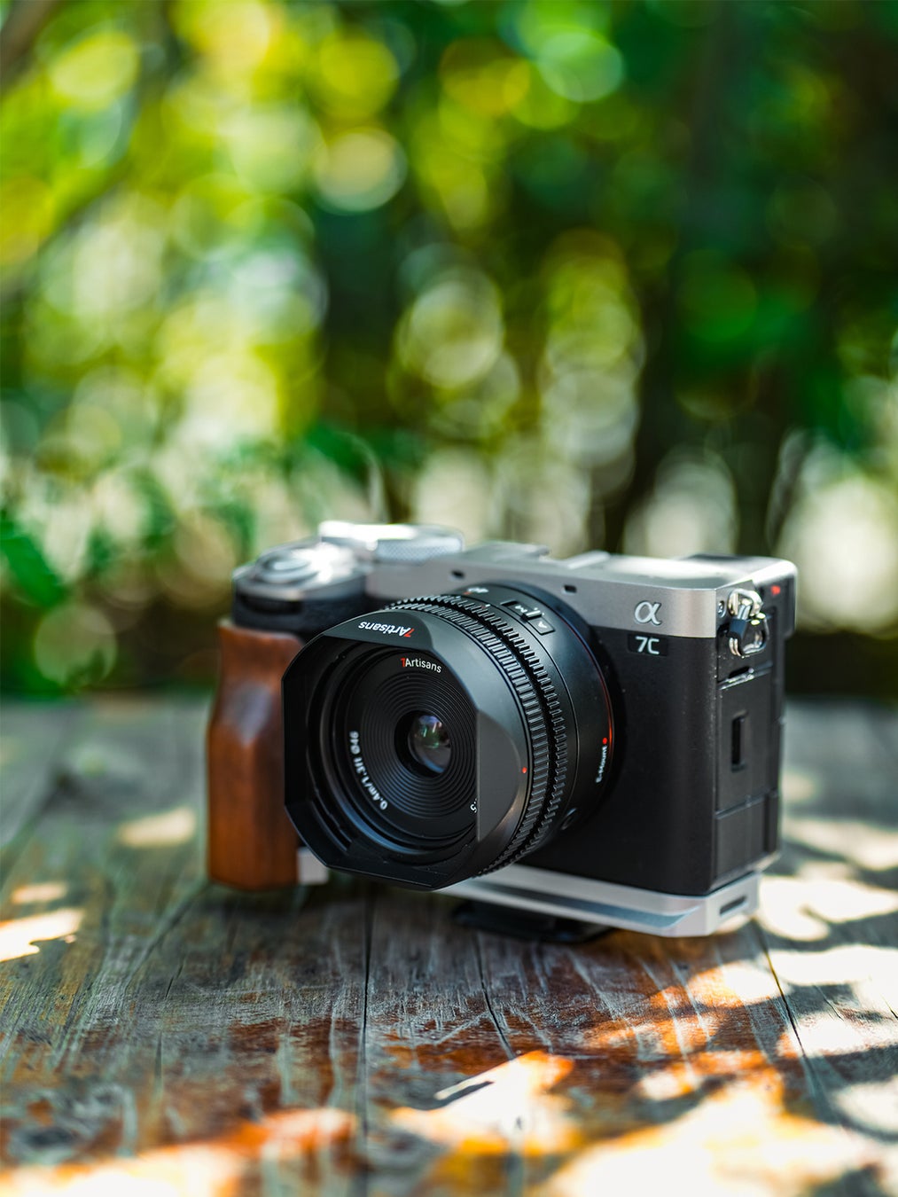 驚異の約90g。フルサイズAFで最軽量クラス「七工匠 7Artisans 40mm F2.5 AF」ソニーEマウント 販売開始