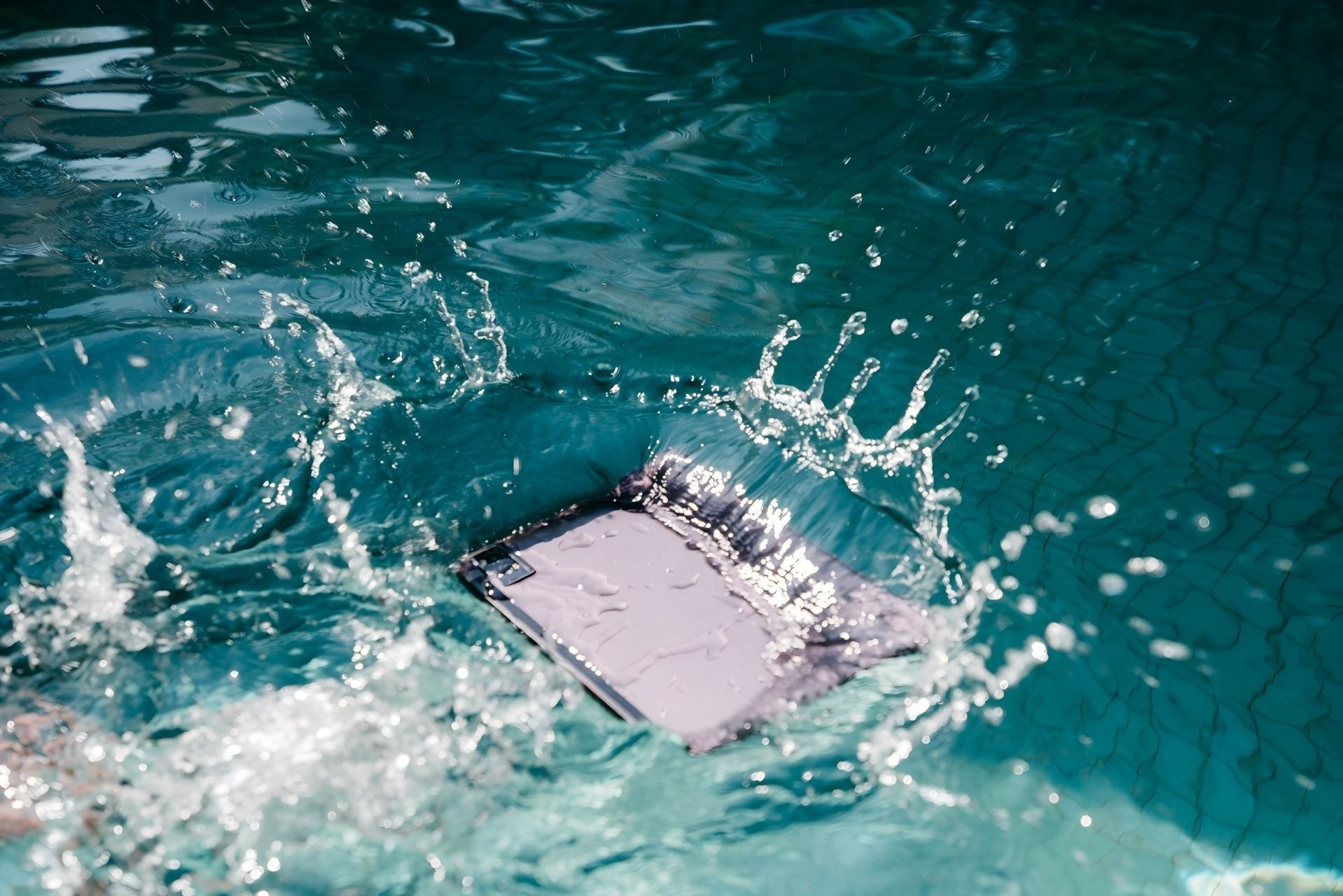 AGM 防水タブレット「AGM PAD P1」「AGM PAD P2 ACTIVE」がAmazon新生活セールに参加——過酷な環境でも頼りになるタフな相棒を手に入れるチャンス