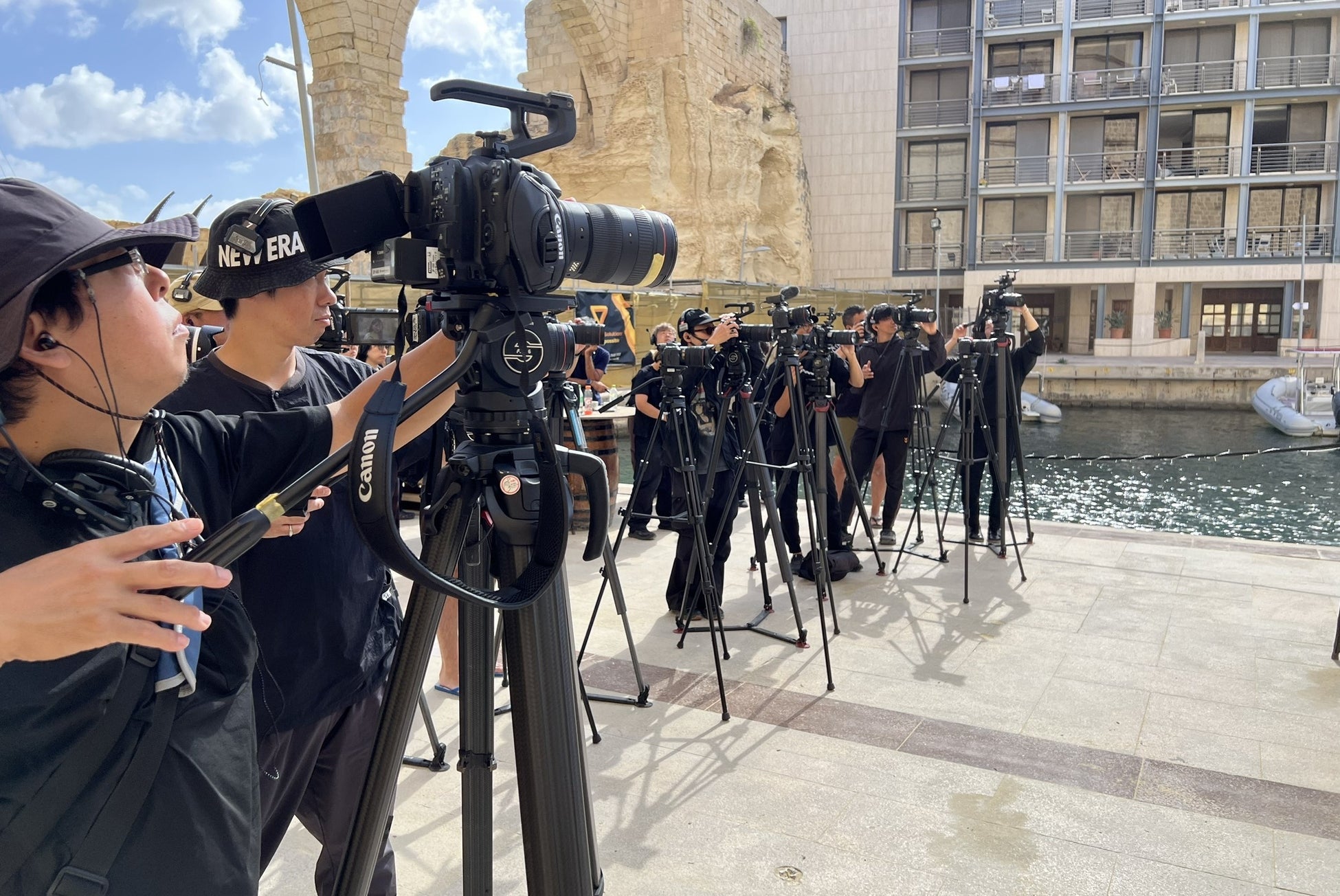 恋愛リアリティー番組制作においてキヤノンの「CINEMA EOS SYSTEM」と「リモートカメラシステム」が大規模マルチカメラ収録と制作効率化に貢献