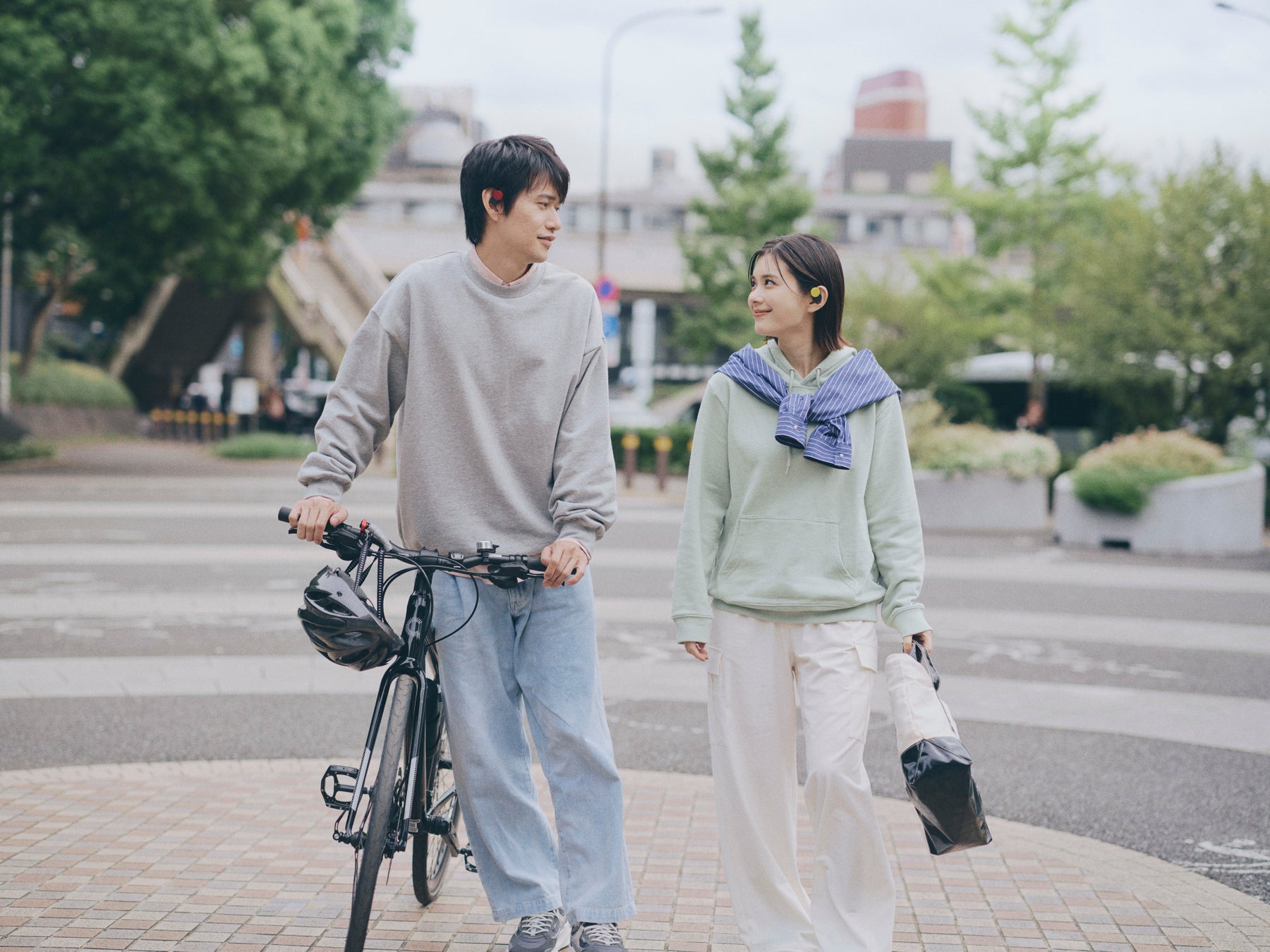 【自転車の安全利用と「青切符制度」に関する意識調査】自転車運転中のイヤホン違反基準に認識ギャップ 約9割が「理解している」と自認するも、正しい基準を選べたのは約1割