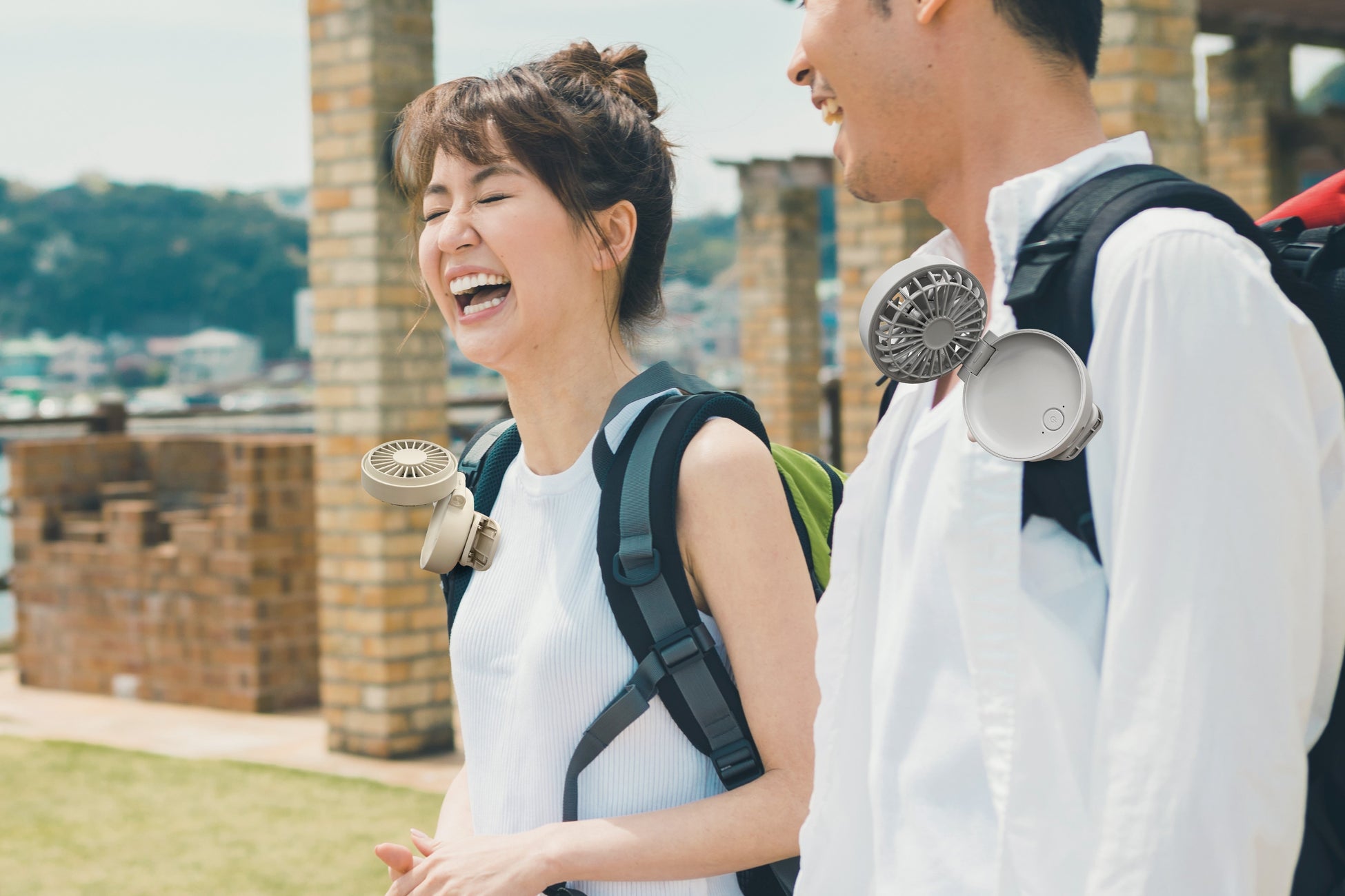 クリップ付きで日傘やリュックに取り付けられる風速従来比1.8倍の「コンパクトターボファン ミニクリ」を発売