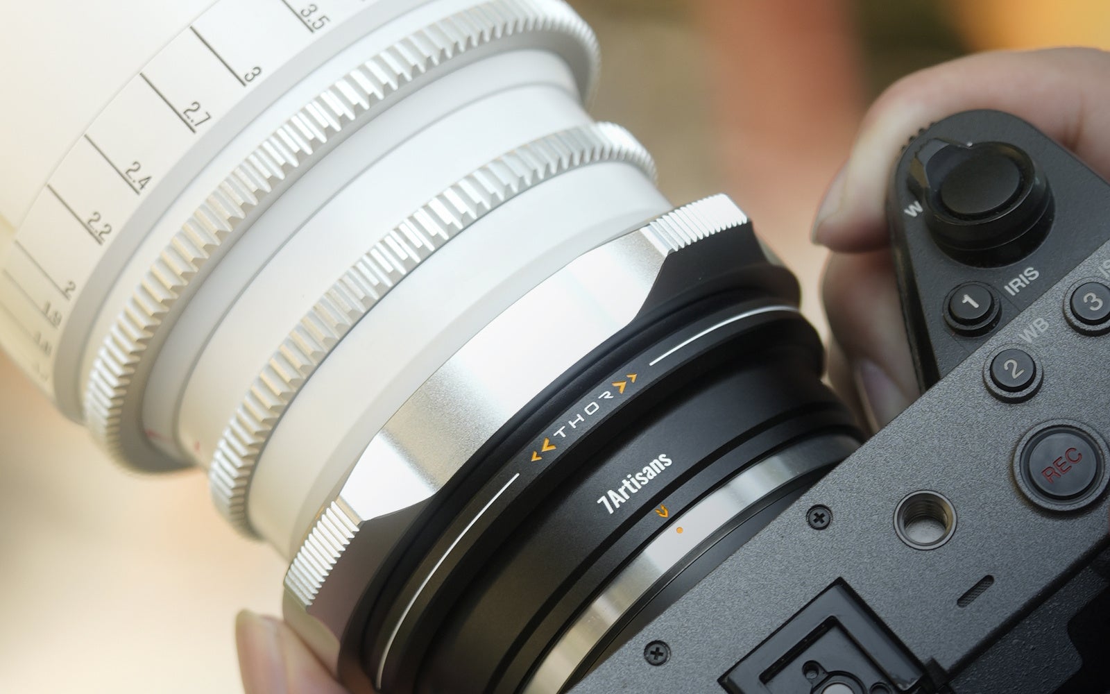 PLレンズを、もっと自由に。七工匠 7Artisans「PLマウントアダプター 4IN1」販売開始