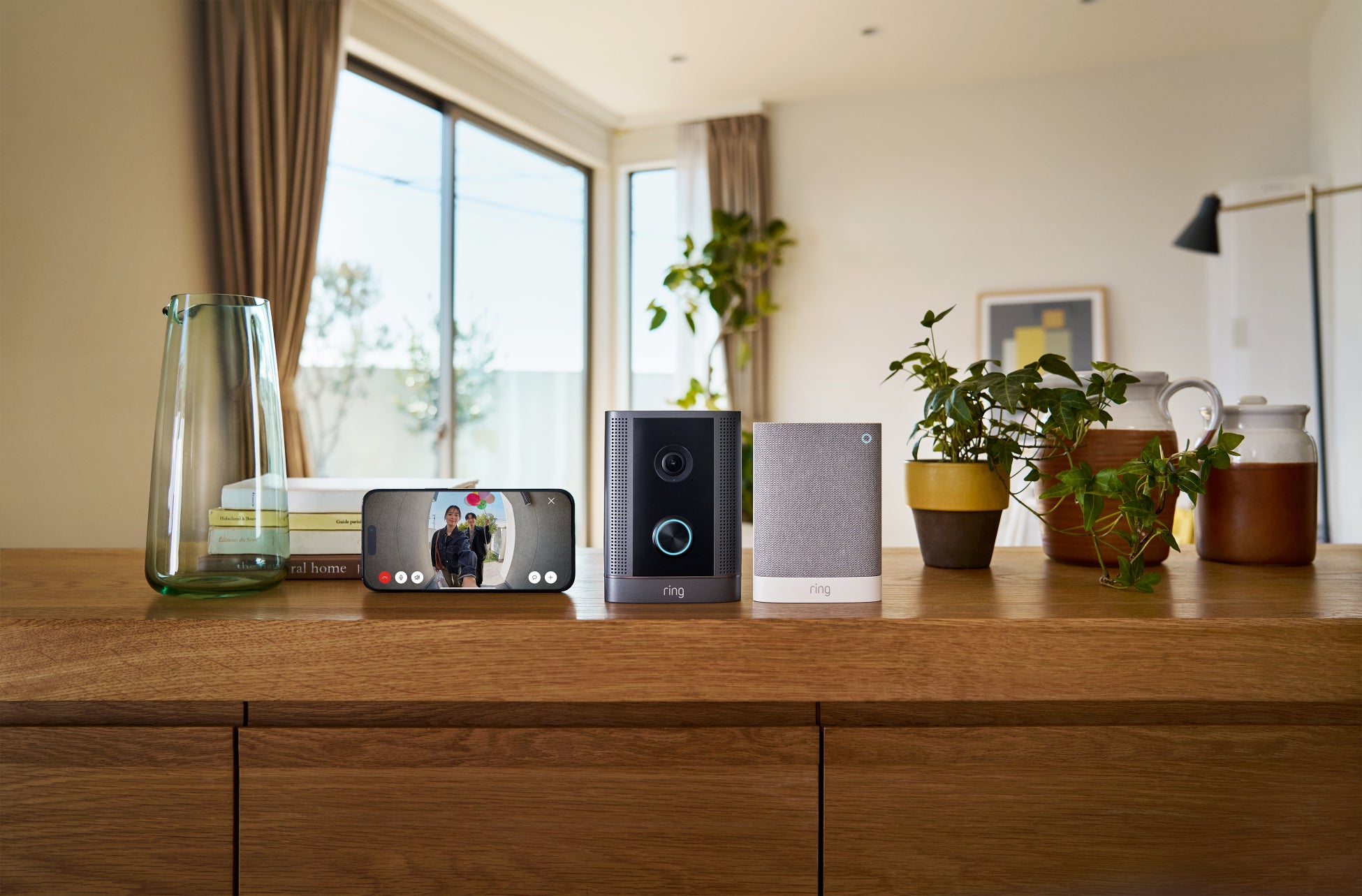 Amazon、「Ring 防犯ドアホン プロ」を日本限定発売