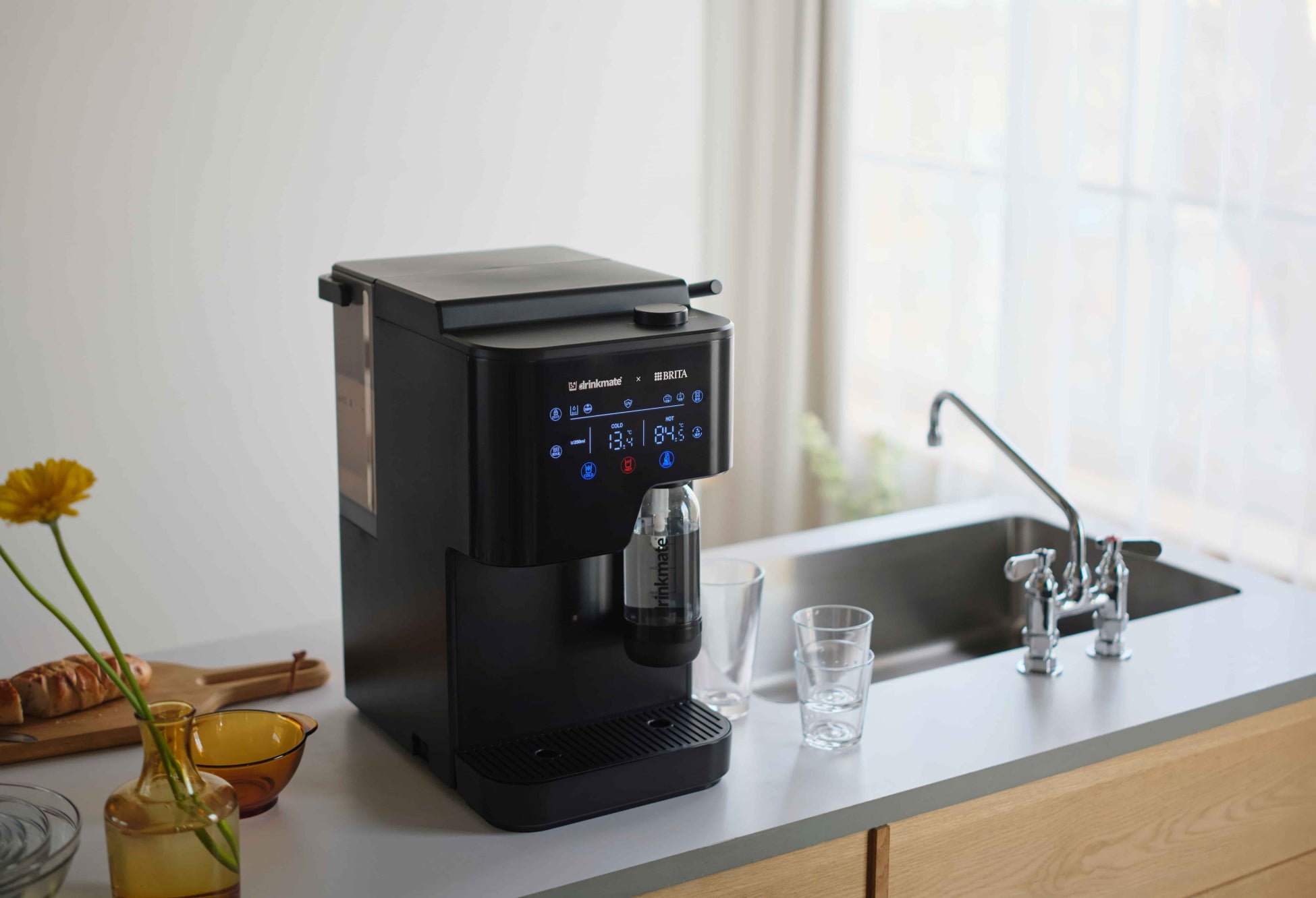 難聴者の「第３の耳」に ―フォナックの補聴援助システム「ロジャー 」が「情報アクセシビリティ好事例2025」に選定