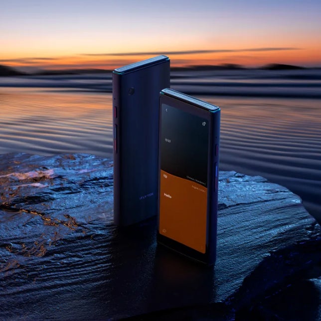 AI翻訳機「iFLYTEK Smart Translator」を特別価格45,800円で全チャネル一斉販売開始