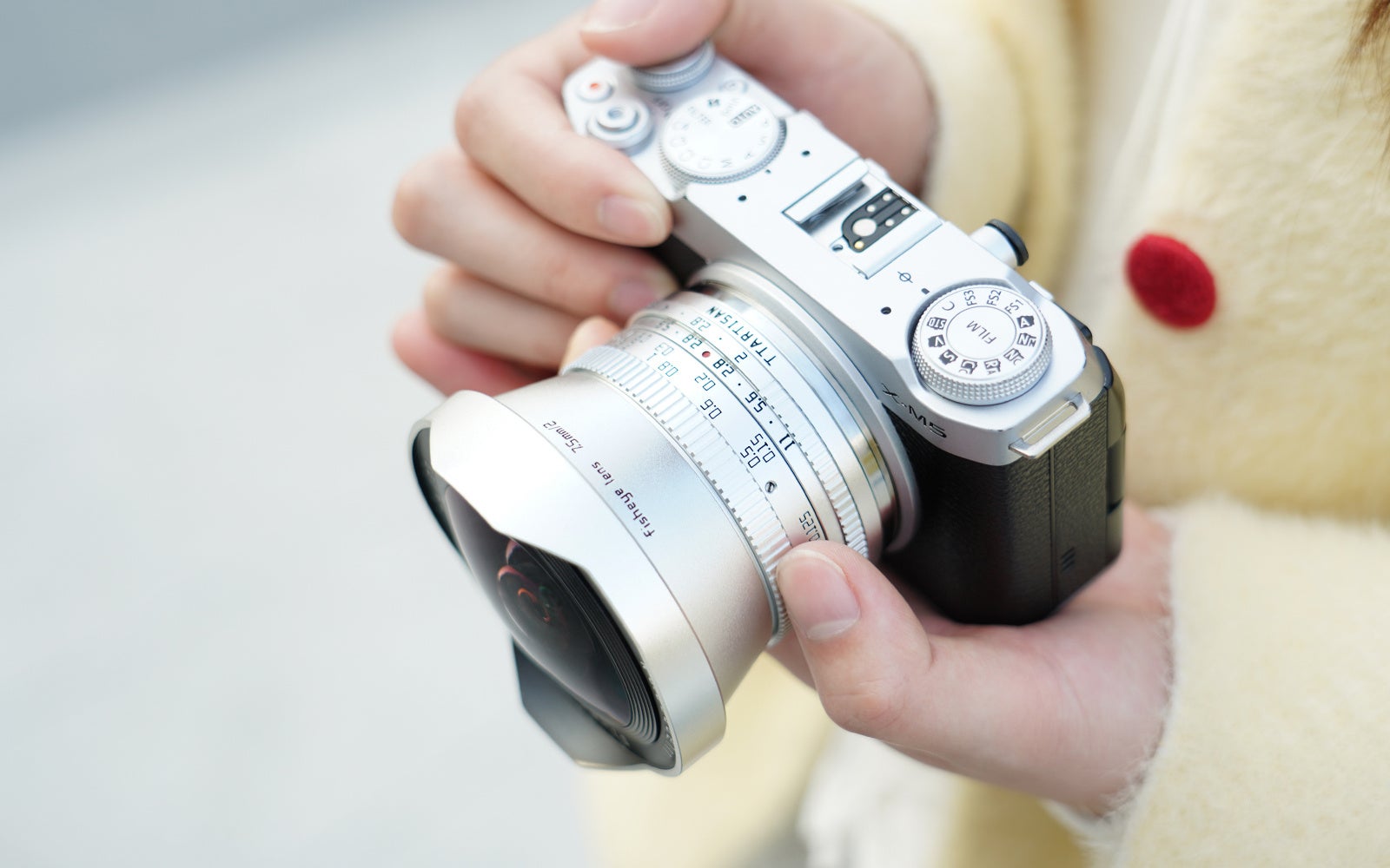 魚眼は“クセが強い”から面白い。銘匠光学 TTArtisan「7.5mm f/2 C Fisheye シルバー」販売開始