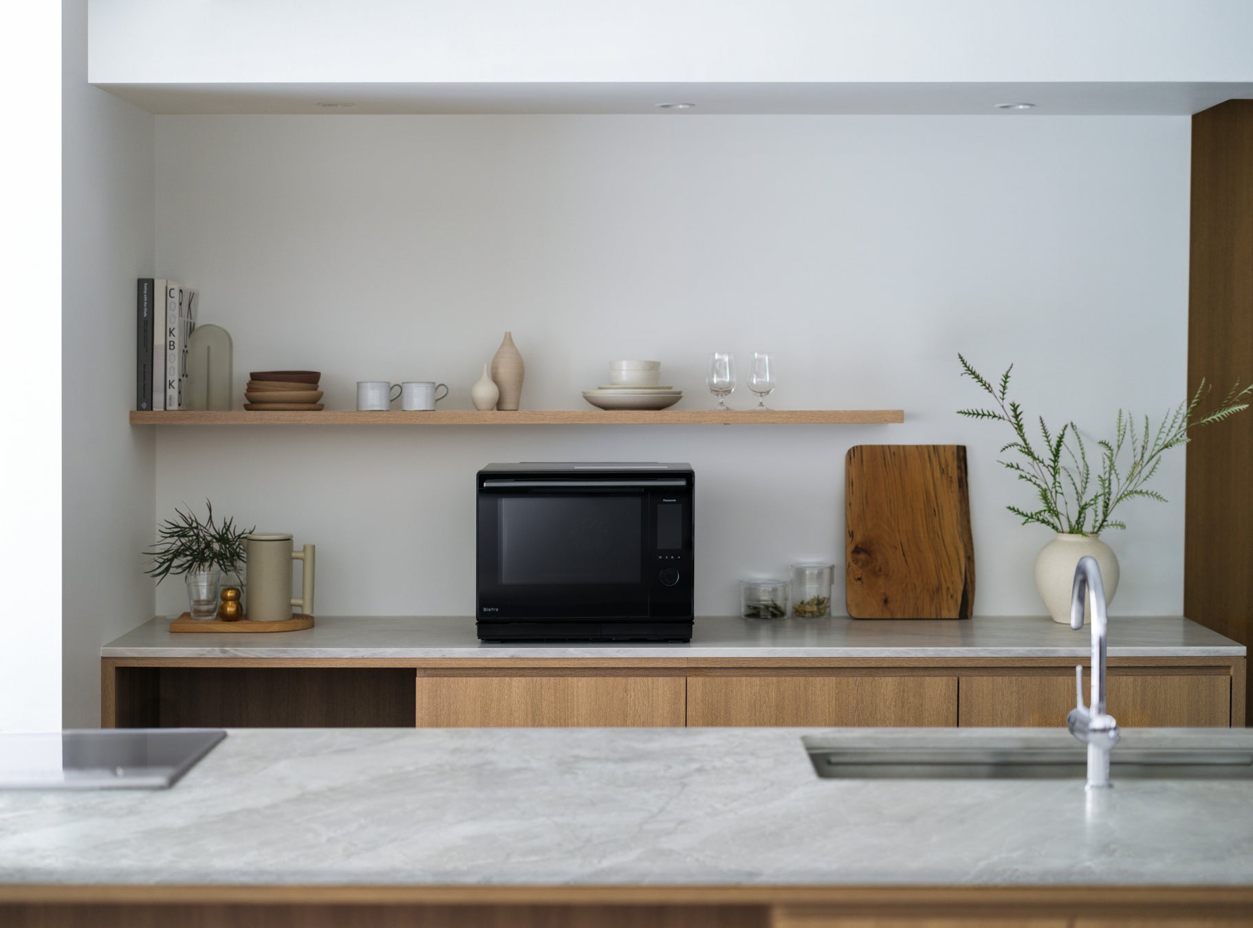 グリル料理とスープが一度に完成する「おまかせグリル＆スープ」を新搭載、スチームオーブンレンジ ビストロ NE-UBS10Eを発売