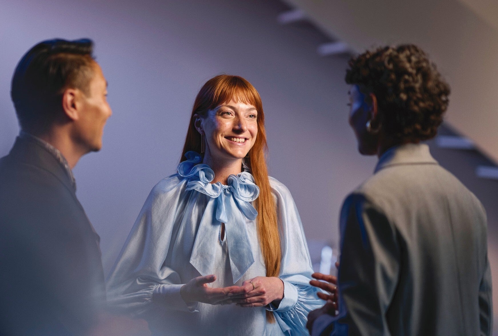 エッセンシャルクラスで業界初*¹ Auracast™対応耳あな型補聴器を新発売