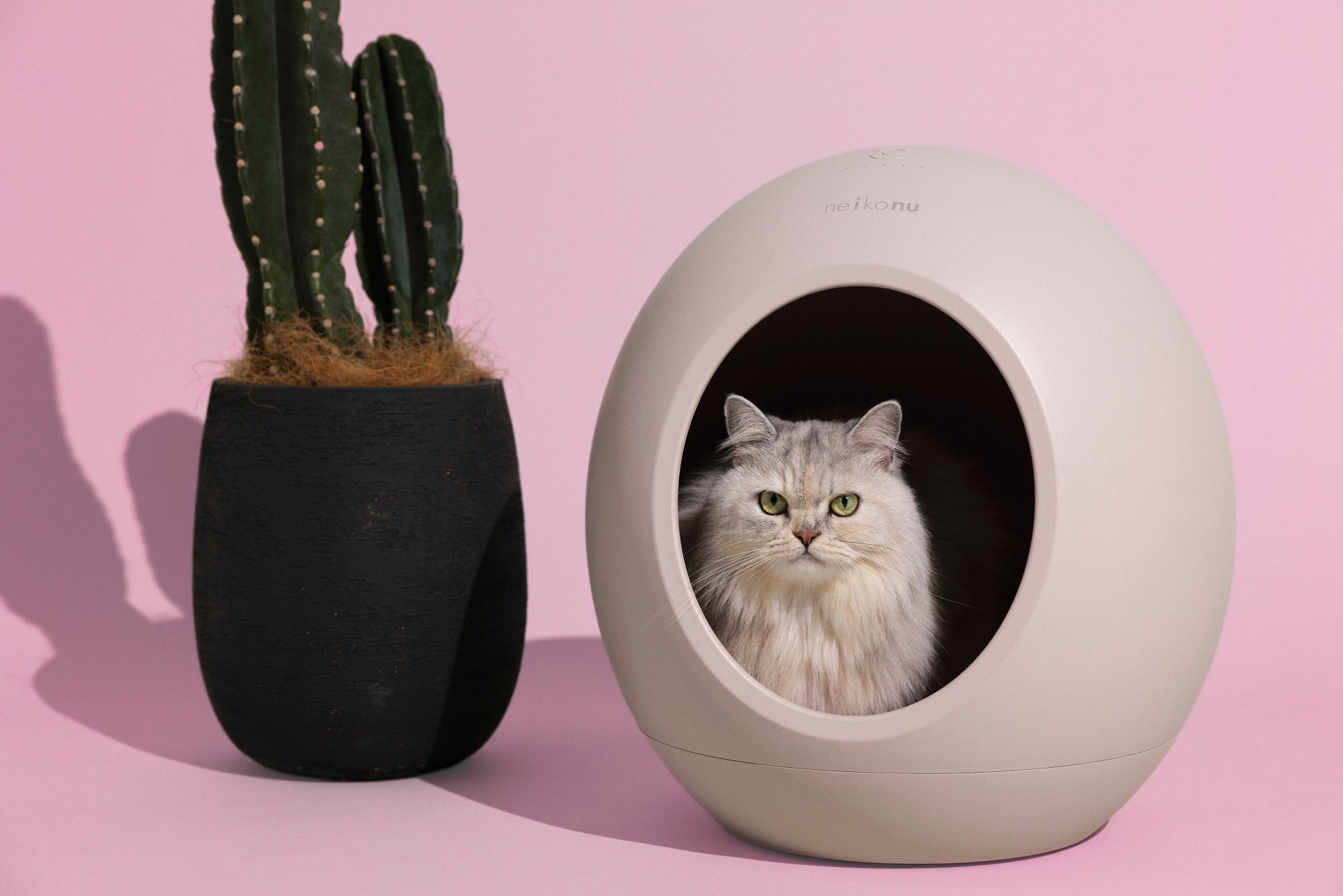 ペット家電ブランド『neikonu（ネイコヌ）』から、インテリアとしても楽しめる、床冷房、床暖房を搭載したペット用のプライベートルーム「neikonu ROOM」の新色、ピンクベージュを発売します。