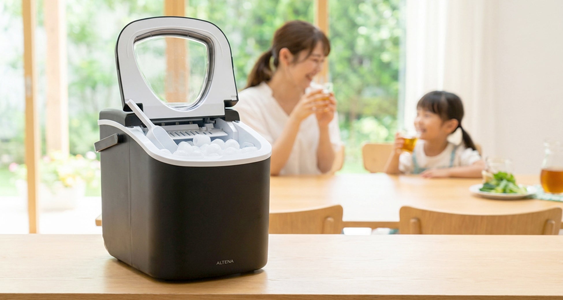 【ユーザーの声にお応えして】テレビや雑誌で話題の「ALTENA 高速製氷機 ICE-C01」に待望の専用別売パーツ（氷ケース・排水キャップ）が新登場！
