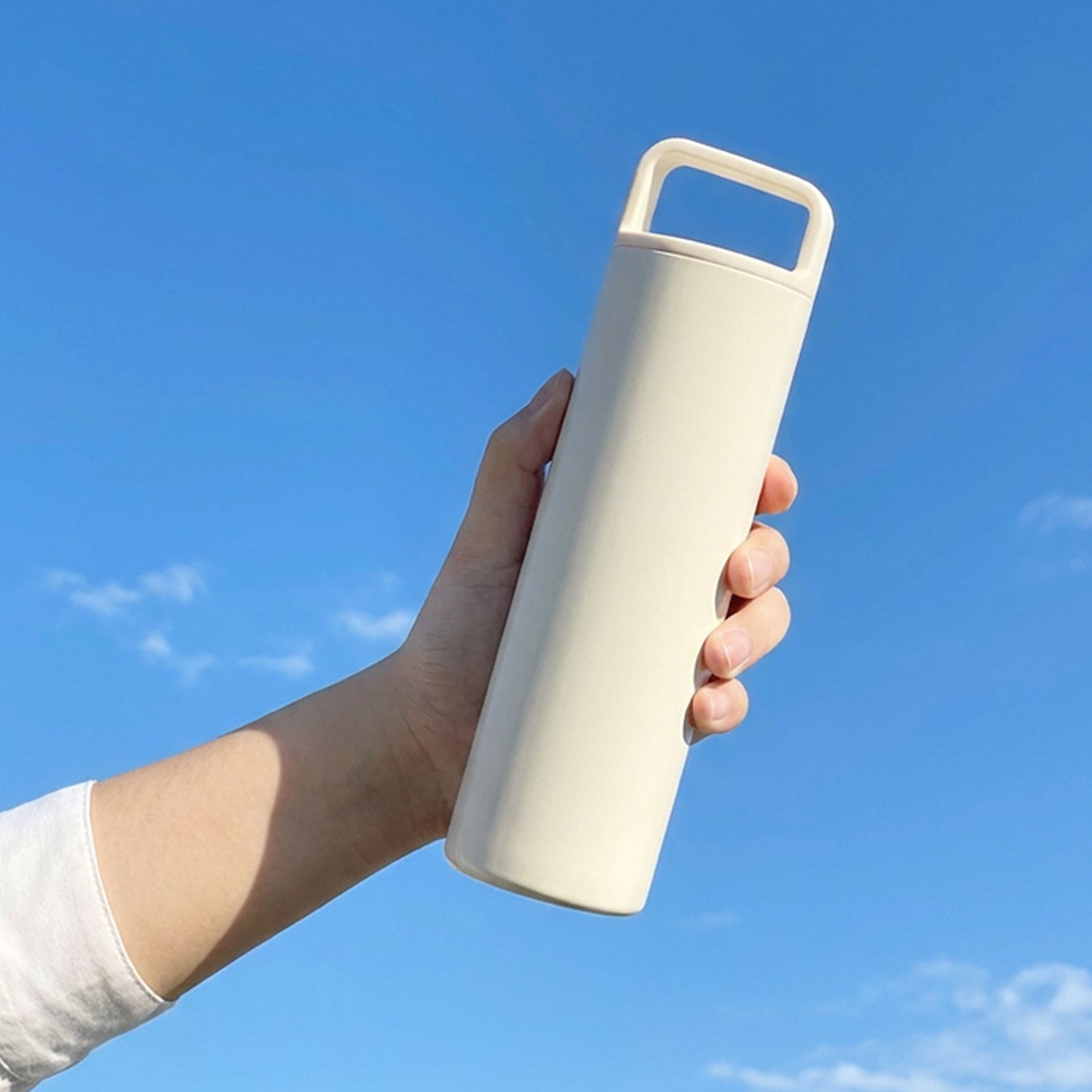 【レビュー投稿でもらえる！】楽天ランキング常連ブランド『ALTENA 家庭用製氷機シリーズ』、夏の猛暑対策に最適な「魔法瓶構造ポータブル氷のう」数量限定プレゼントキャンペーン開始！