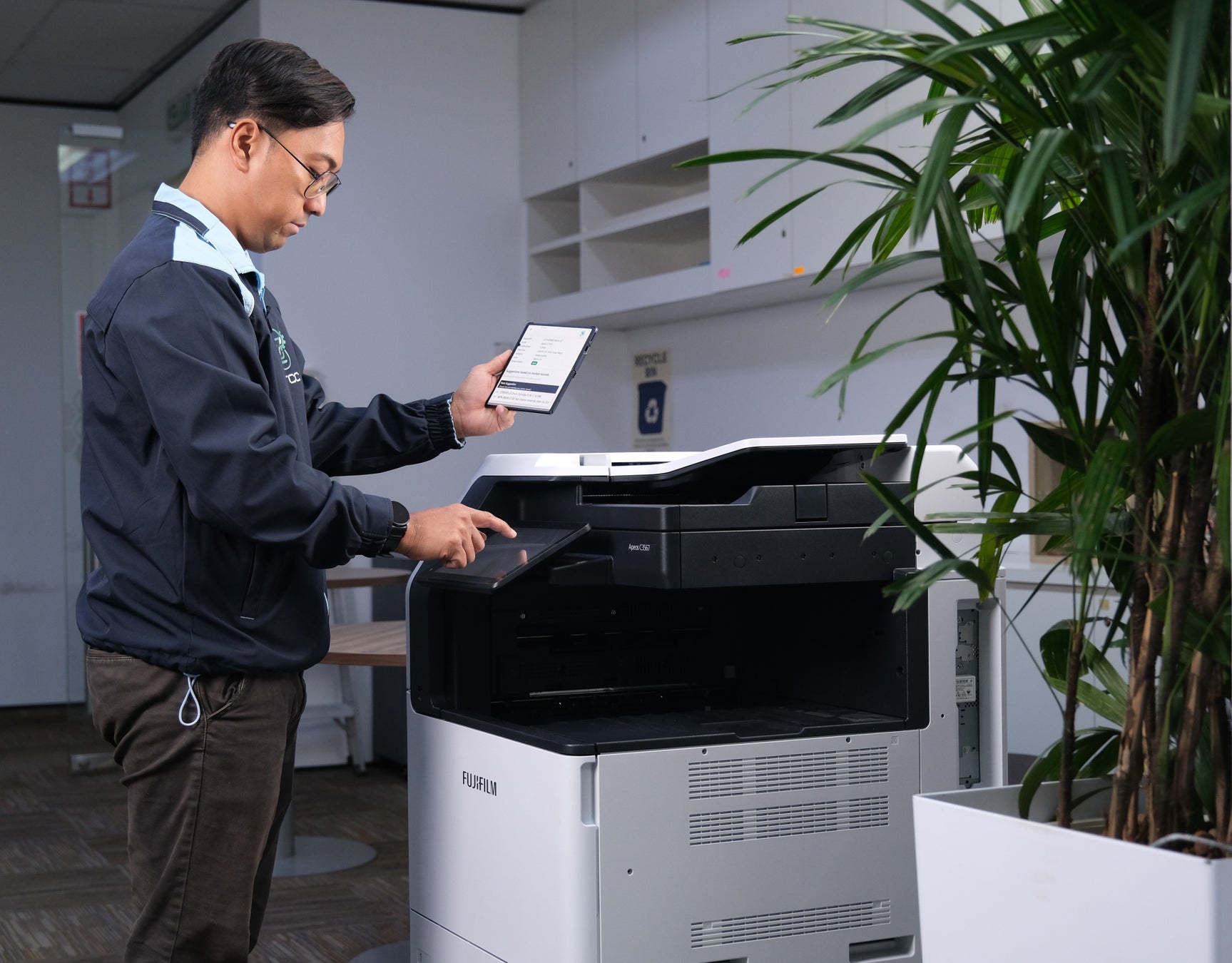 富士フイルムビジネスイノベーションAI機能を搭載した統合型保守支援プラットフォームを開発