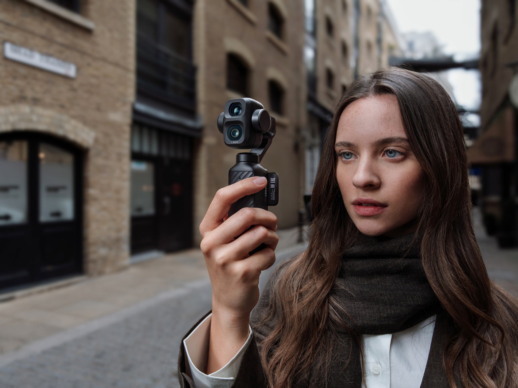 「画一化された映像美」からの脱却 〜 DJI Osmo Pocketシリーズが切り拓く、Vlogカメラを超えた“コンパクトシネマカメラ”という新しい選択肢 〜