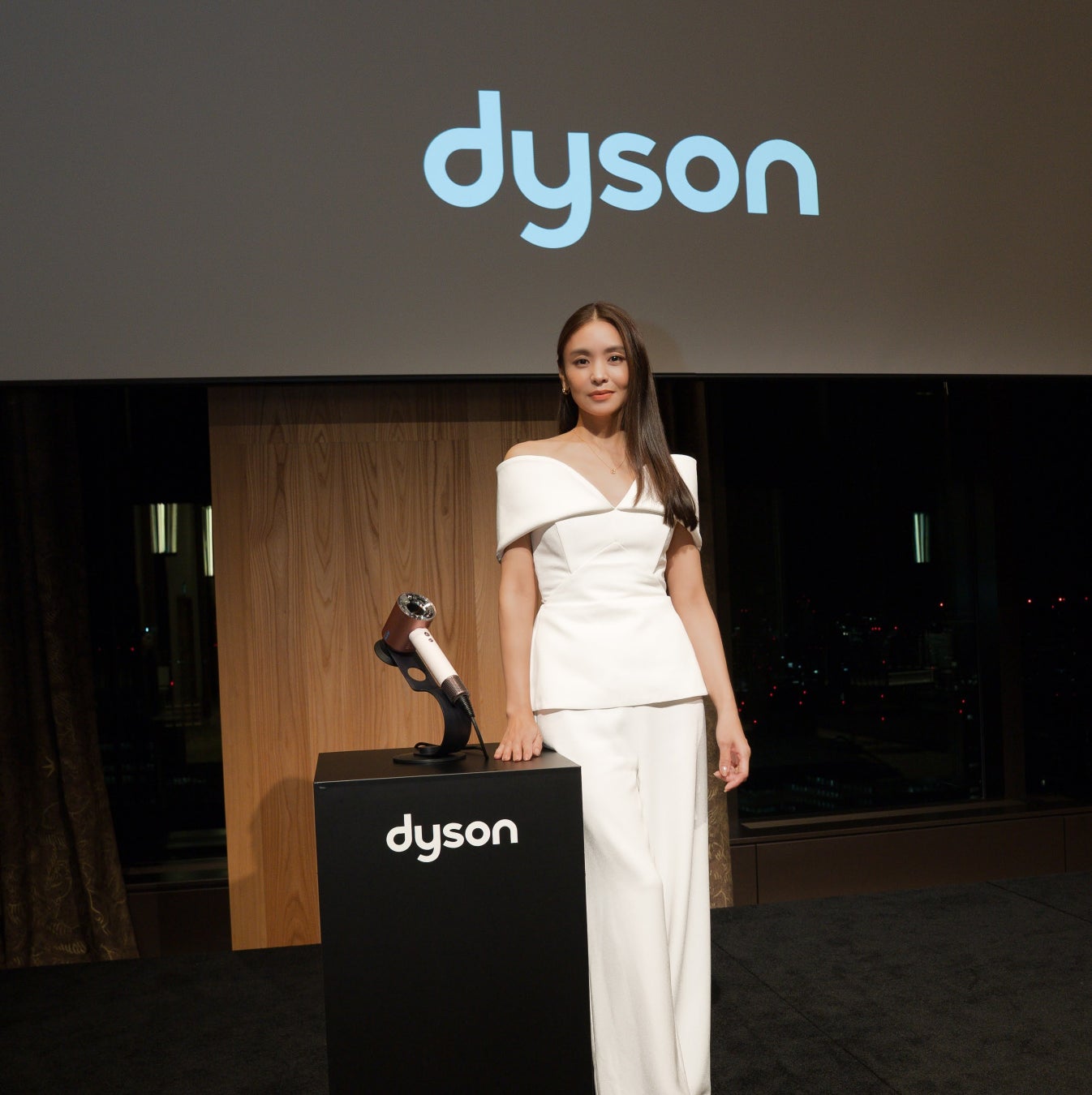 ダイソンビューティー、「Dyson Supersonic Nural™ Shineヘアドライヤー」のスペシャルイベントを開催